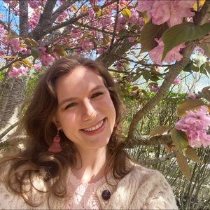 Meet your Posher, Molly